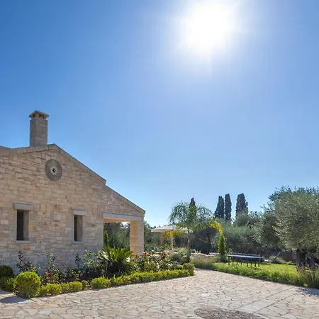 Mateo Stone Villa *