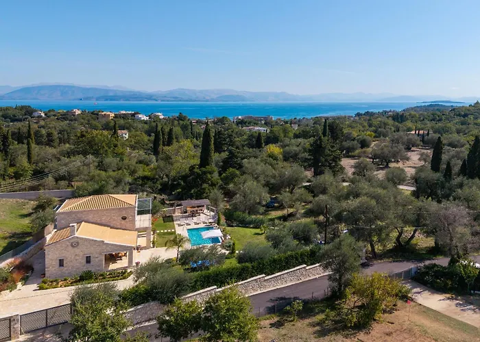 Mateo Stone * Kato Korakiana