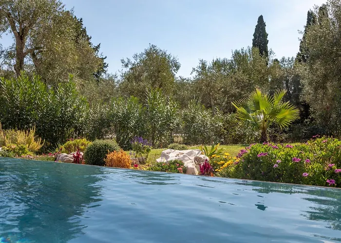 Mateo Stone * Kato Korakiana